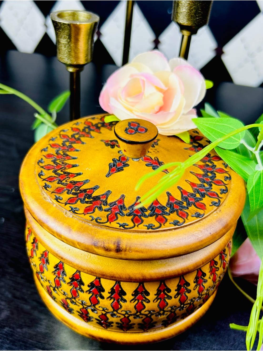 Romanian Wooden Box Hand Carved Poiana Brasov Folk Art Lidded Container - Picture 12 of 15